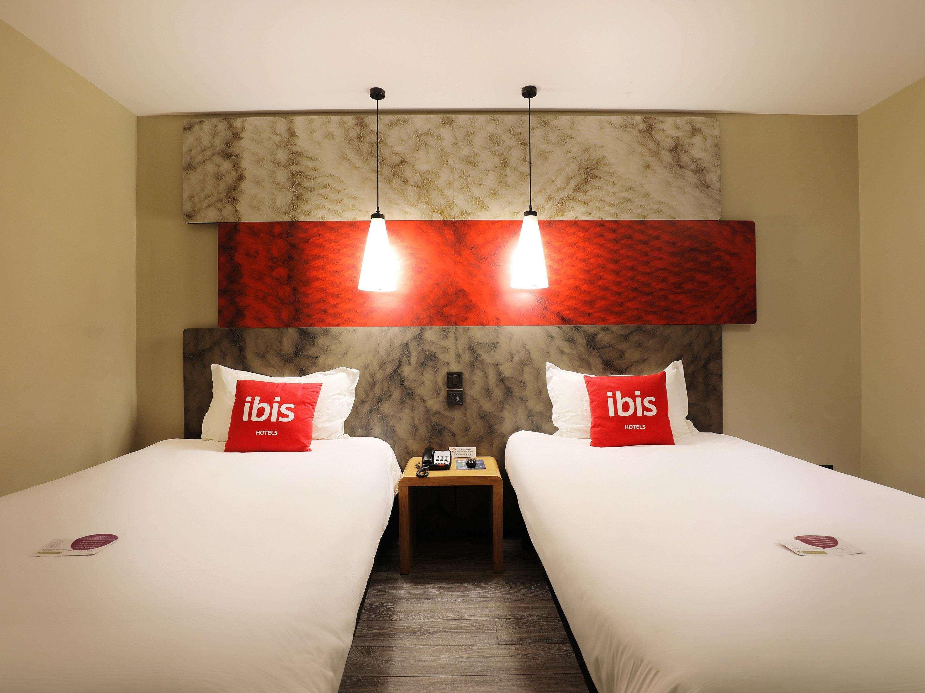 Ibis Dujiangyan Hotel Chengdu Exterior photo