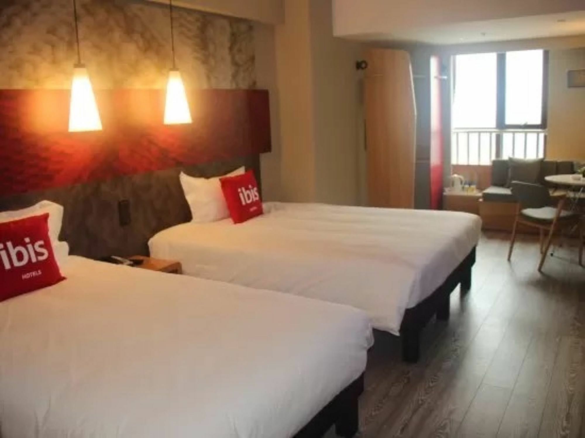 Ibis Dujiangyan Hotel Chengdu Exterior photo